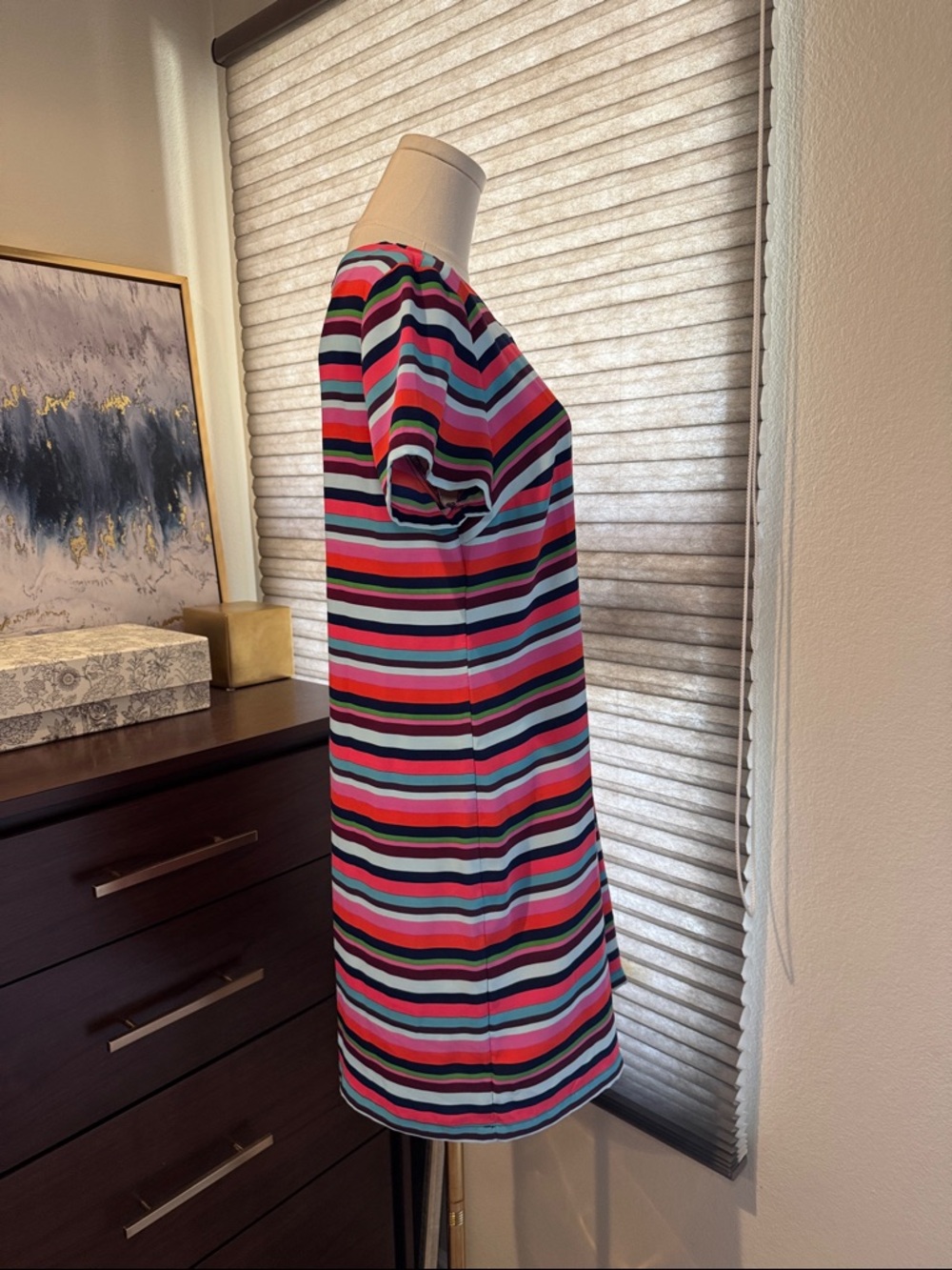Cynthia Rowley Multicolor Striped Short-Sleeve Shift Dress. Size 6 - Picture 3 of 5